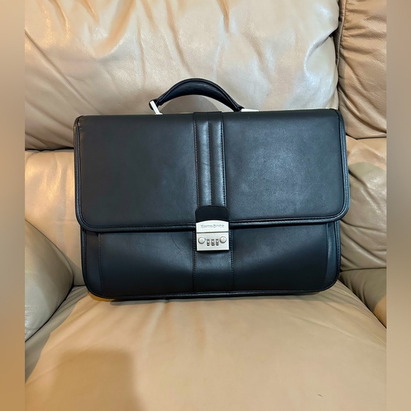 Samsonite Bags Mens Samsonite Briefcase Black Wlock Strap Gently